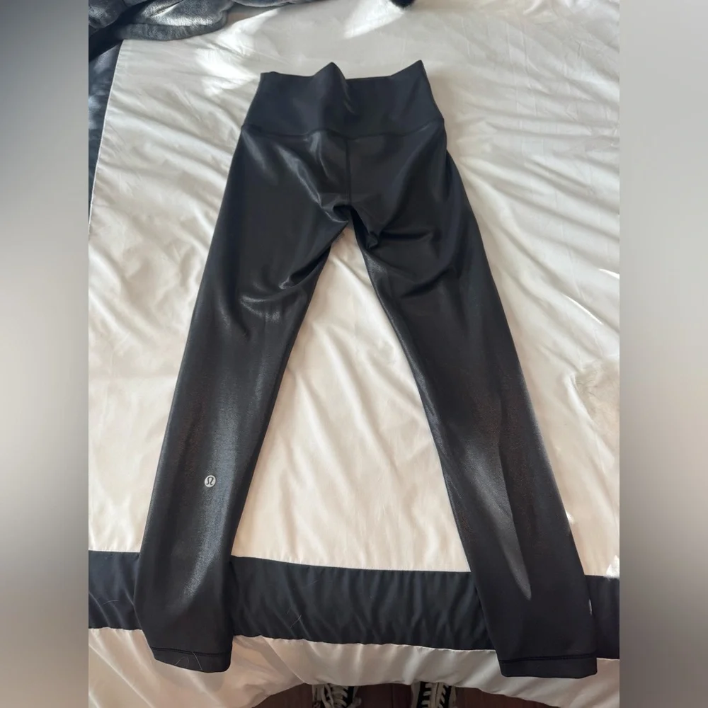 Lululemon wunder train High-Rise Tight 25” FOIL - Picture 2 of 7